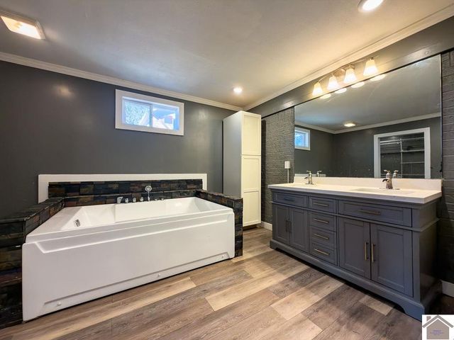 403 Fairlane, Mayfield, KY 42066