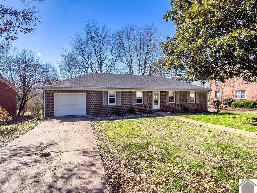 403 Fairlane, Mayfield, KY 42066