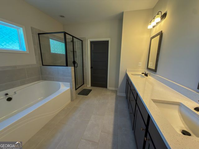 14 Shadybrook Path, Newnan, GA 30263