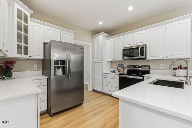 6304 Hilbert Ridge Drive, Holly Springs, NC 27540