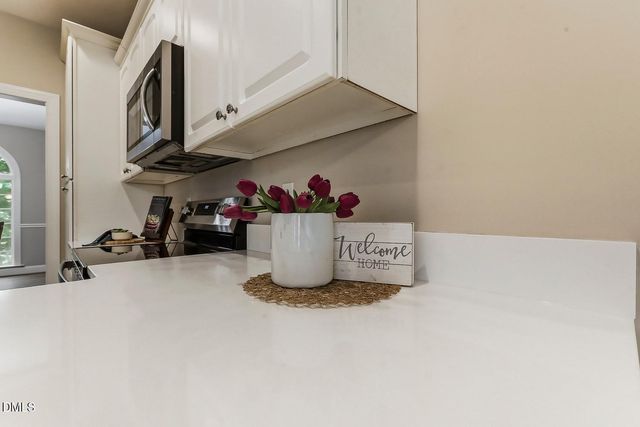 6304 Hilbert Ridge Drive, Holly Springs, NC 27540