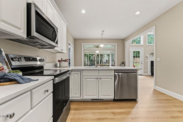 6304 Hilbert Ridge Drive, Holly Springs, NC 27540