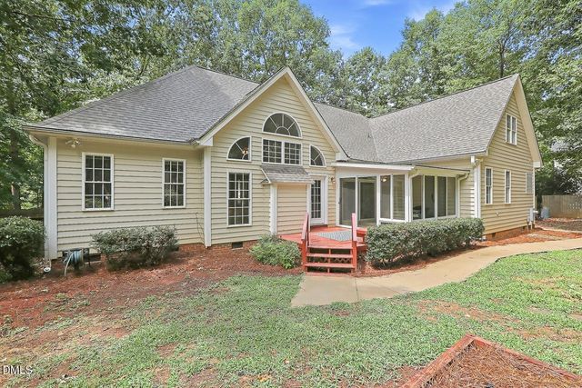 6304 Hilbert Ridge Drive, Holly Springs, NC 27540