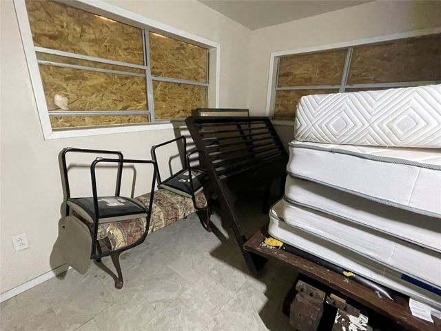 835 W Gulfway Drive, Port Arthur, TX 77640