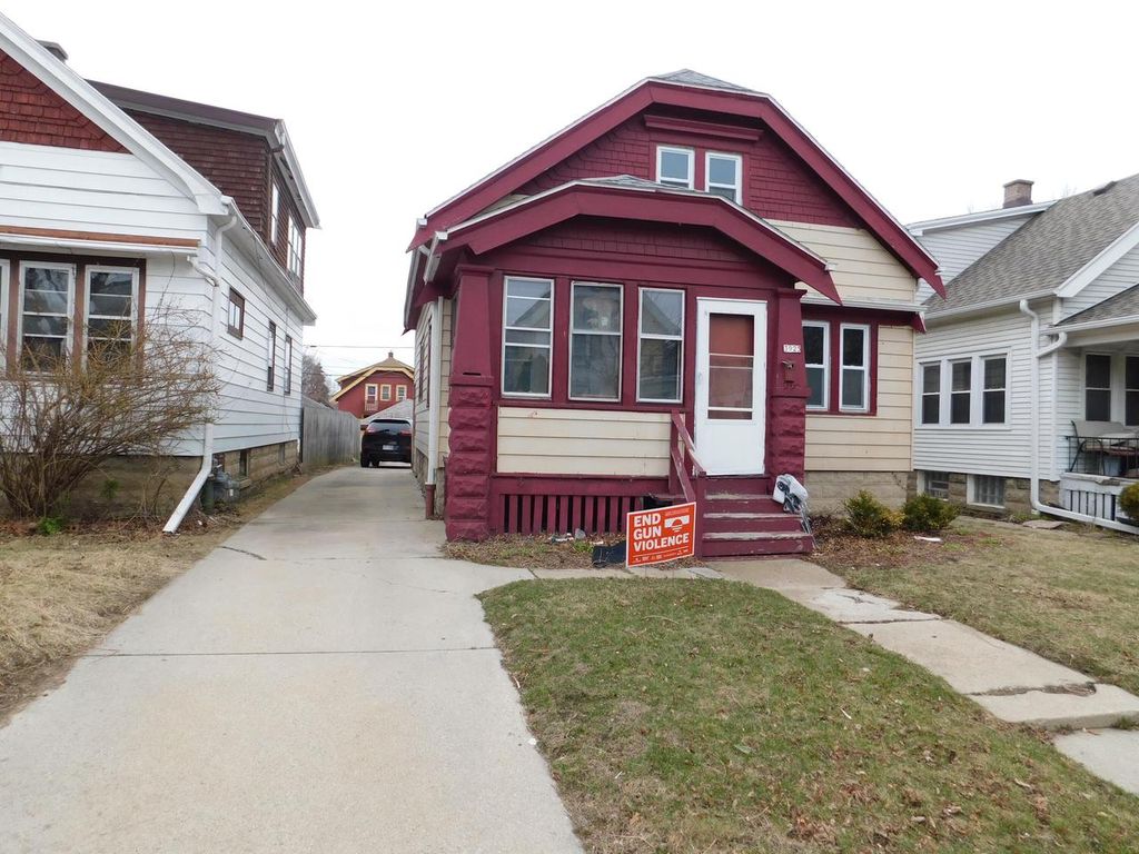 3925 N 14th STREET, Milwaukee, WI 53206