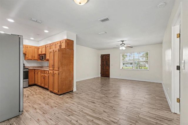 5328 LANTANA STREET, Zephyrhills, FL 33542