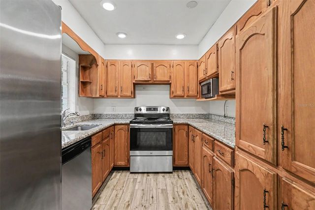 5328 LANTANA STREET, Zephyrhills, FL 33542