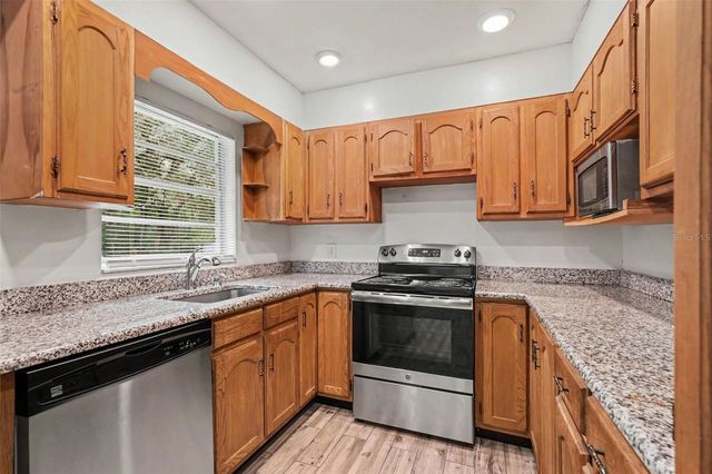 5328 LANTANA STREET, Zephyrhills, FL 33542