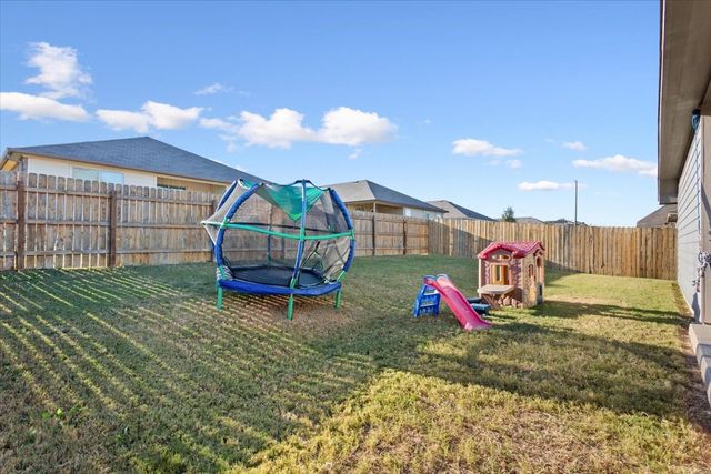 2909 Samson Drive, Waco, TX 76655