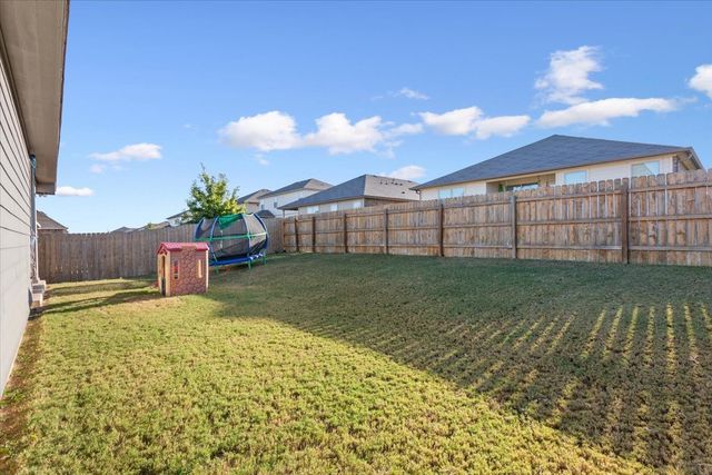 2909 Samson Drive, Waco, TX 76655