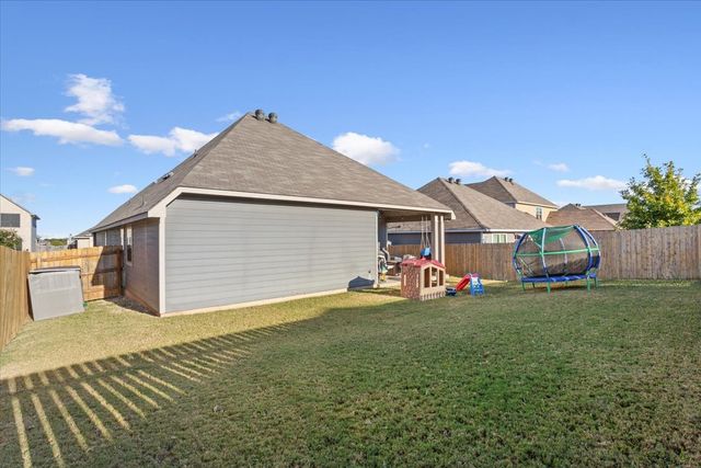 2909 Samson Drive, Waco, TX 76655