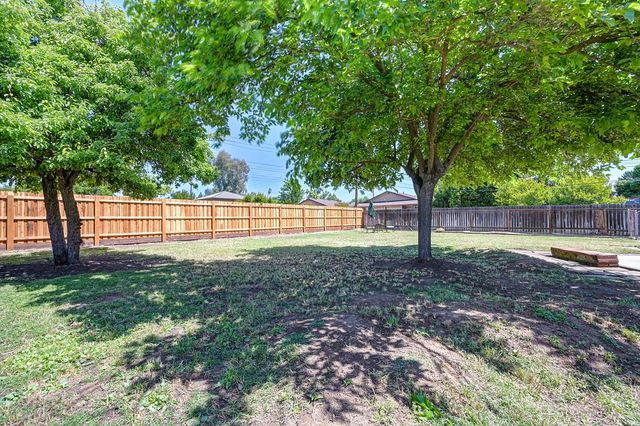 1907 Belcot Rd, Sacramento, CA 95825