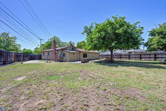 1907 Belcot Rd, Sacramento, CA 95825