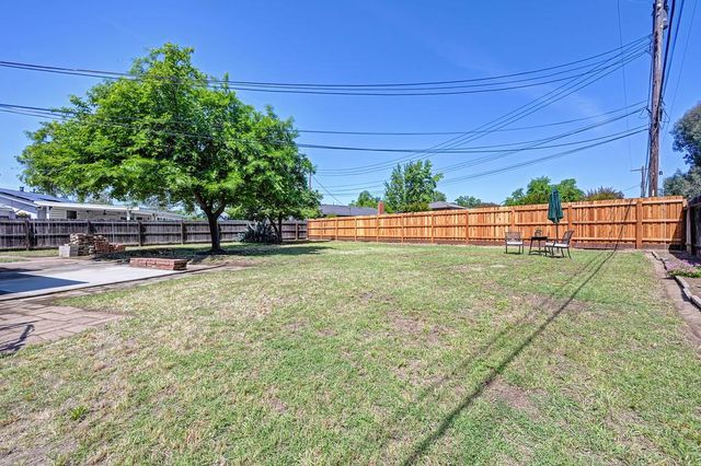 1907 Belcot Rd, Sacramento, CA 95825