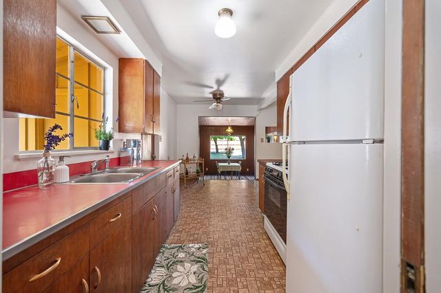 1907 Belcot Rd, Sacramento, CA 95825