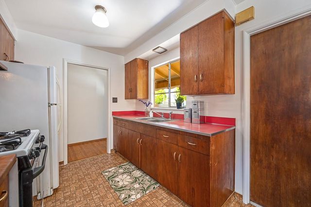 1907 Belcot Rd, Sacramento, CA 95825