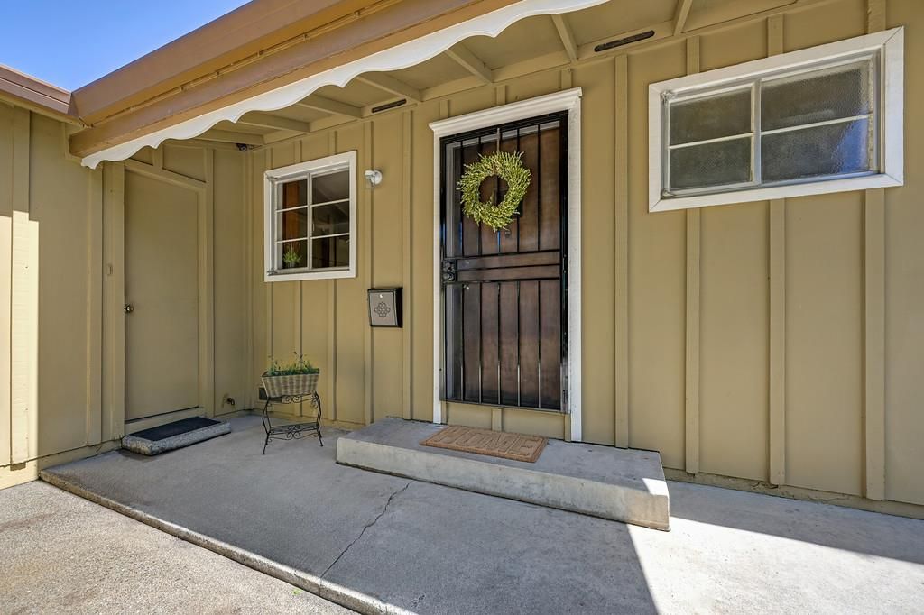 1907 Belcot Rd, Sacramento, CA 95825