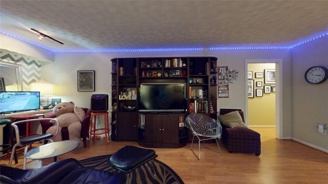 2322 Carleen Road, Houston, TX 77018