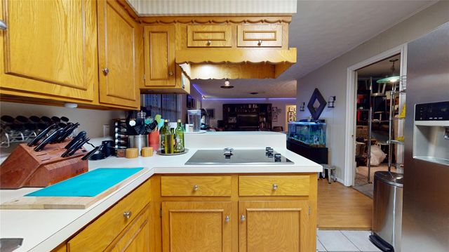 2322 Carleen Road, Houston, TX 77018