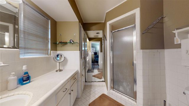 2322 Carleen Road, Houston, TX 77018