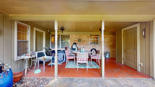 2322 Carleen Road, Houston, TX 77018