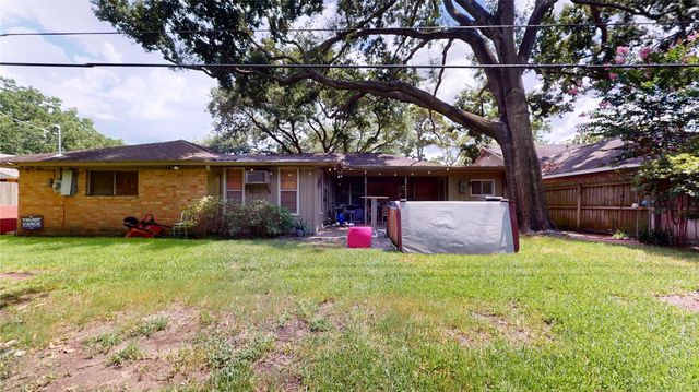 2322 Carleen Road, Houston, TX 77018