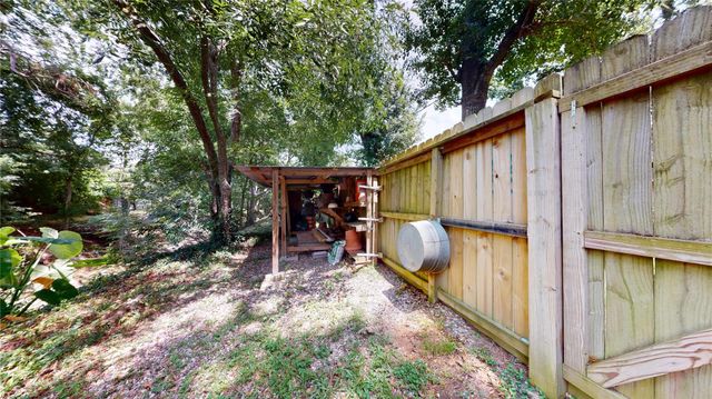 2322 Carleen Road, Houston, TX 77018