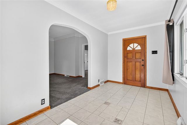 210 Grant St, North Huntingdon, PA 15642