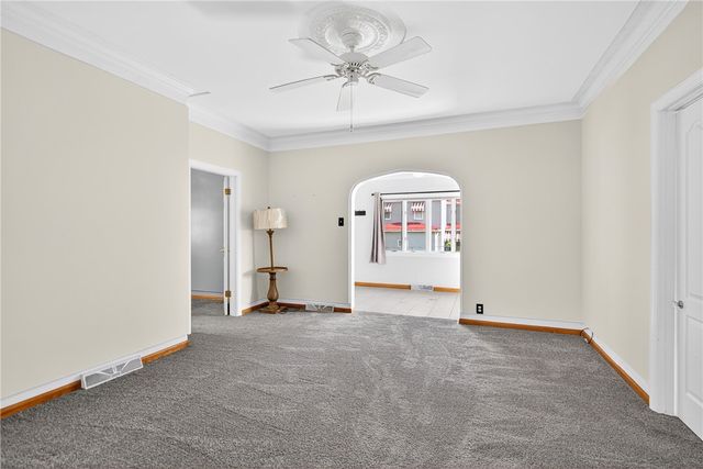 210 Grant St, North Huntingdon, PA 15642