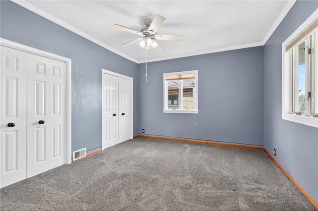 210 Grant St, North Huntingdon, PA 15642