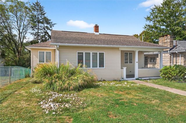 210 Grant St, North Huntingdon, PA 15642