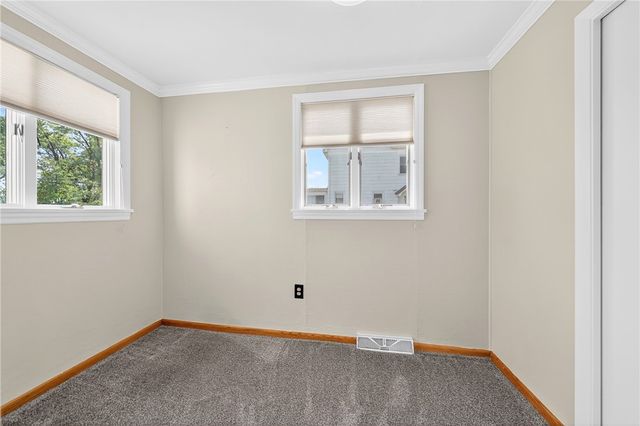 210 Grant St, North Huntingdon, PA 15642