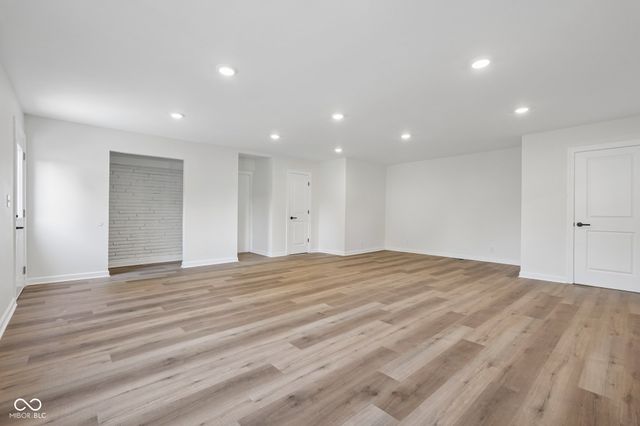 7618 Mary Lane, Indianapolis, IN 46217