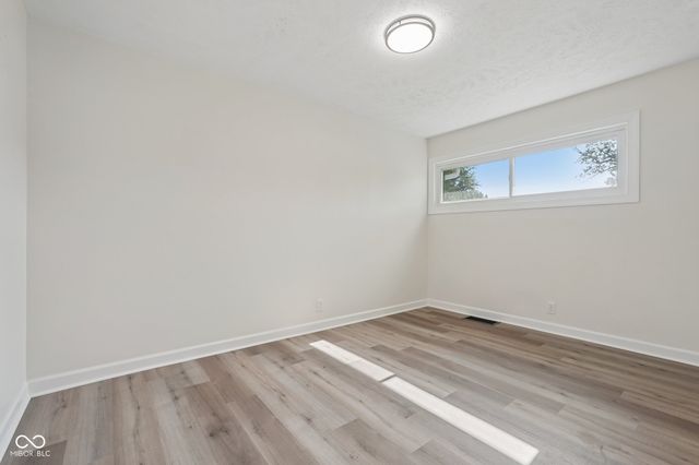 7618 Mary Lane, Indianapolis, IN 46217