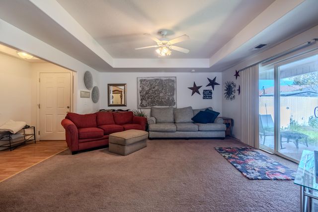 436 St Clair Way, Eagle Point, OR 97524