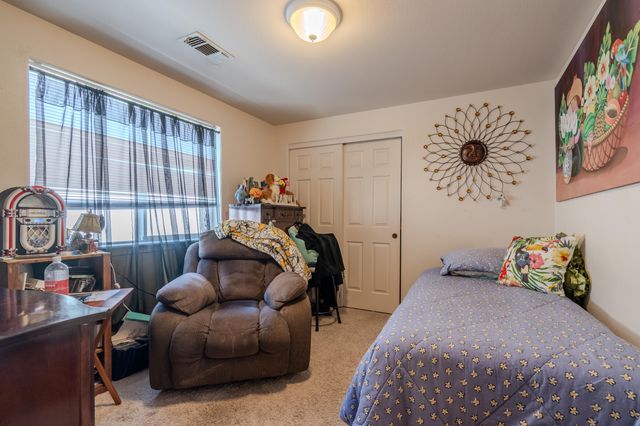 436 St Clair Way, Eagle Point, OR 97524