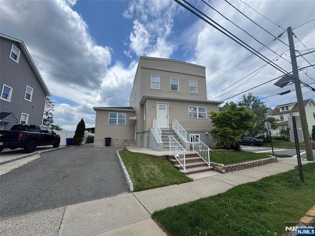 49 Summit Avenue 2, Lyndhurst, NJ 07071