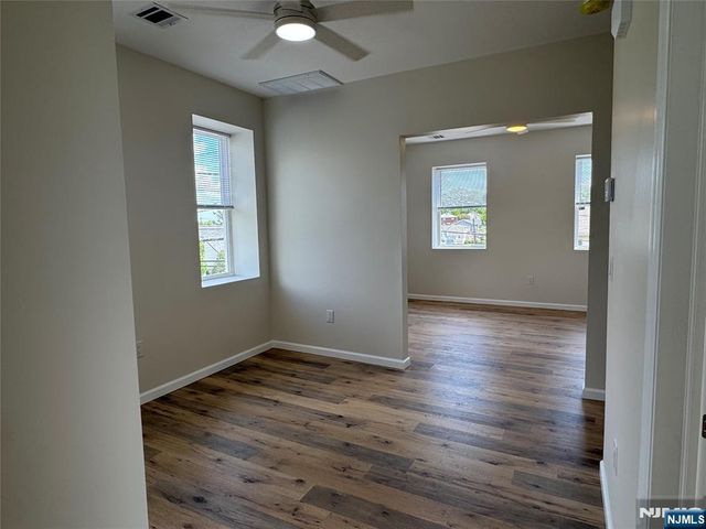 49 Summit Avenue 2, Lyndhurst, NJ 07071
