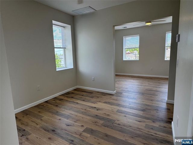 49 Summit Avenue 2, Lyndhurst, NJ 07071
