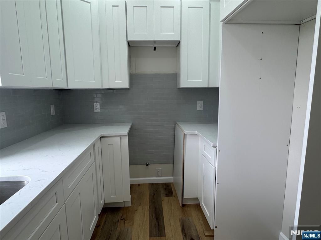 49 Summit Avenue 2, Lyndhurst, NJ 07071