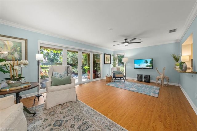 3325 AVOCADO DR, Fort Myers, FL 33901