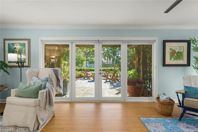 3325 AVOCADO DR, Fort Myers, FL 33901