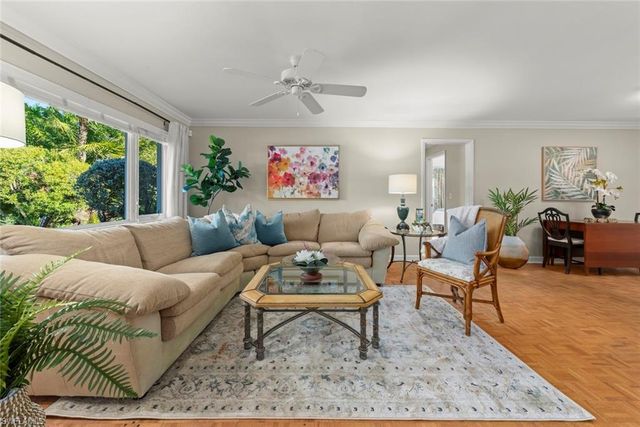 3325 AVOCADO DR, Fort Myers, FL 33901