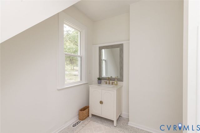 3300 Carolina Ave, Richmond, VA 23222