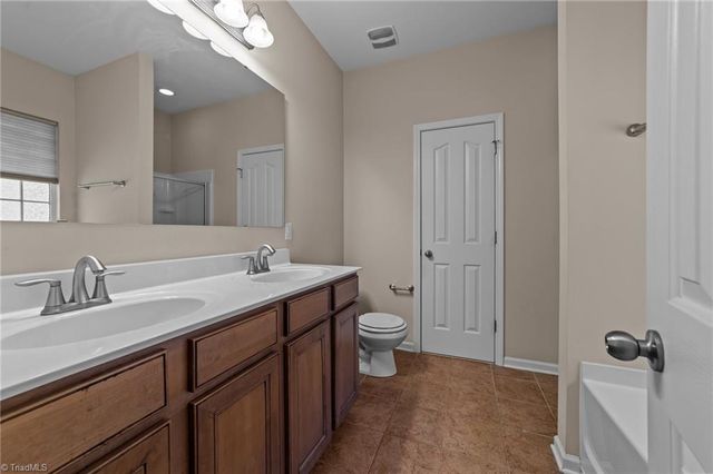 884 Orchestra Drive, Winston-salem, NC 27127