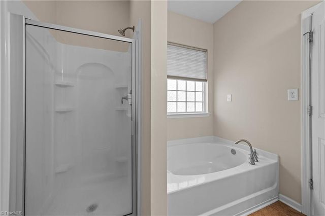 884 Orchestra Drive, Winston-salem, NC 27127