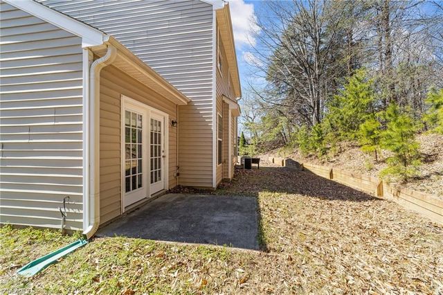 884 Orchestra Drive, Winston-salem, NC 27127