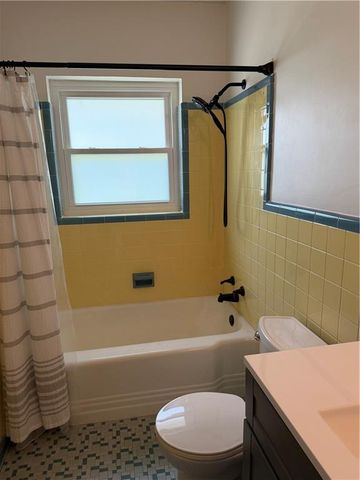 304 Durande Drive, Mobile, AL 36606