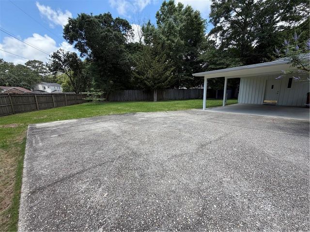 304 Durande Drive, Mobile, AL 36606