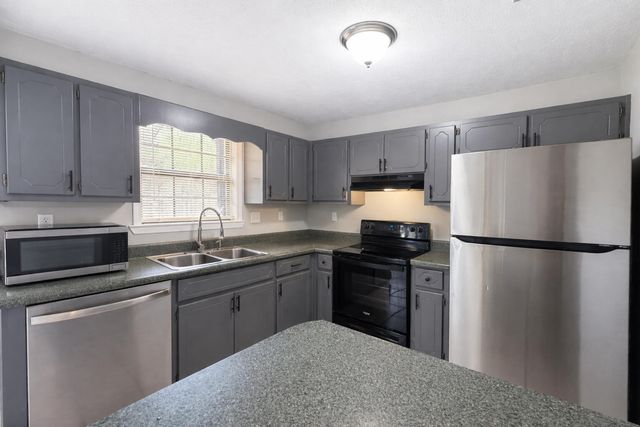 108 Beacons Bend Road, Crestview, FL 32536